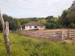 Fazenda/Sítios/Chácaras de 2 quartos, no bairro Rural, em Campanha | Eu Corretor