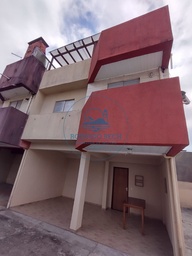 Sobrado de 2 quartos, 84m² no bairro Praia de Leste, em Pontal do Paraná | Eu Corretor
