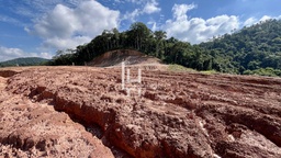 Lote/Terreno de 338m² no bairro Bateas, em Brusque | Eu Corretor