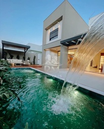Casa de Condomínio de 4 quartos, 260m² no bairro Novo Mundo, em Uberlândia | Eu Corretor