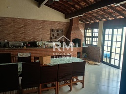 Casa de 4 quartos, 243m² no bairro Jundiapeba, em Mogi das Cruzes | Eu Corretor