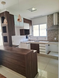 Casa de Condomínio de 3 quartos, 90m² no bairro Jardim São Pedro, em Mogi das Cruzes | Eu Corretor